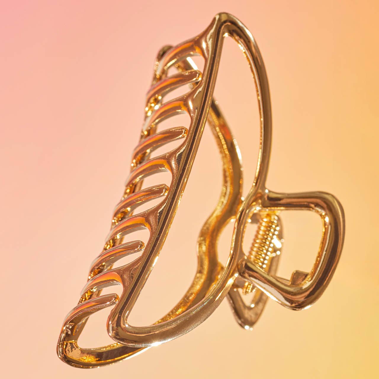 KITSCH~Open Shape Claw Clip - Gold