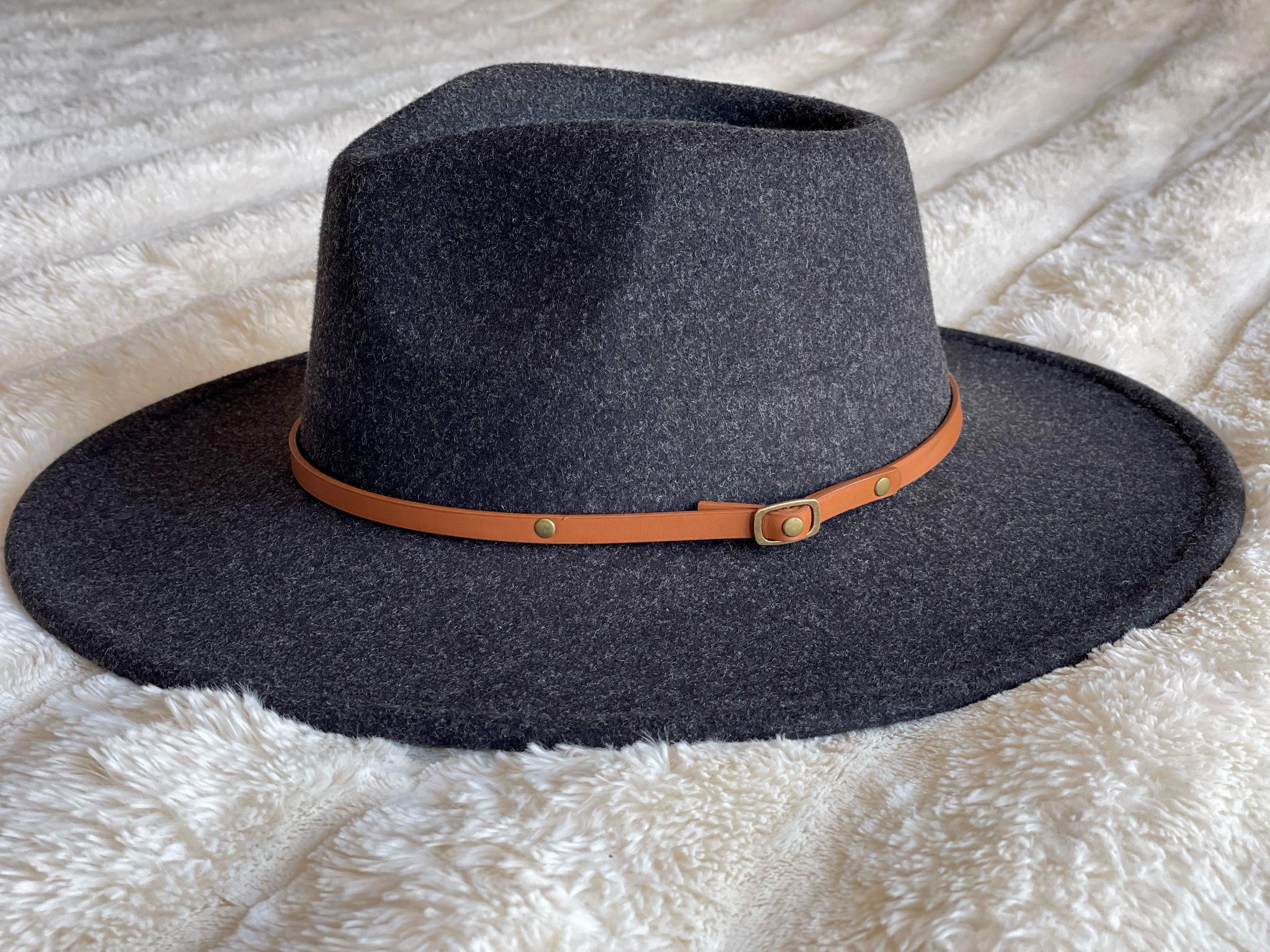 Wool Blend Wide Brim Hat w/ Belt - Black