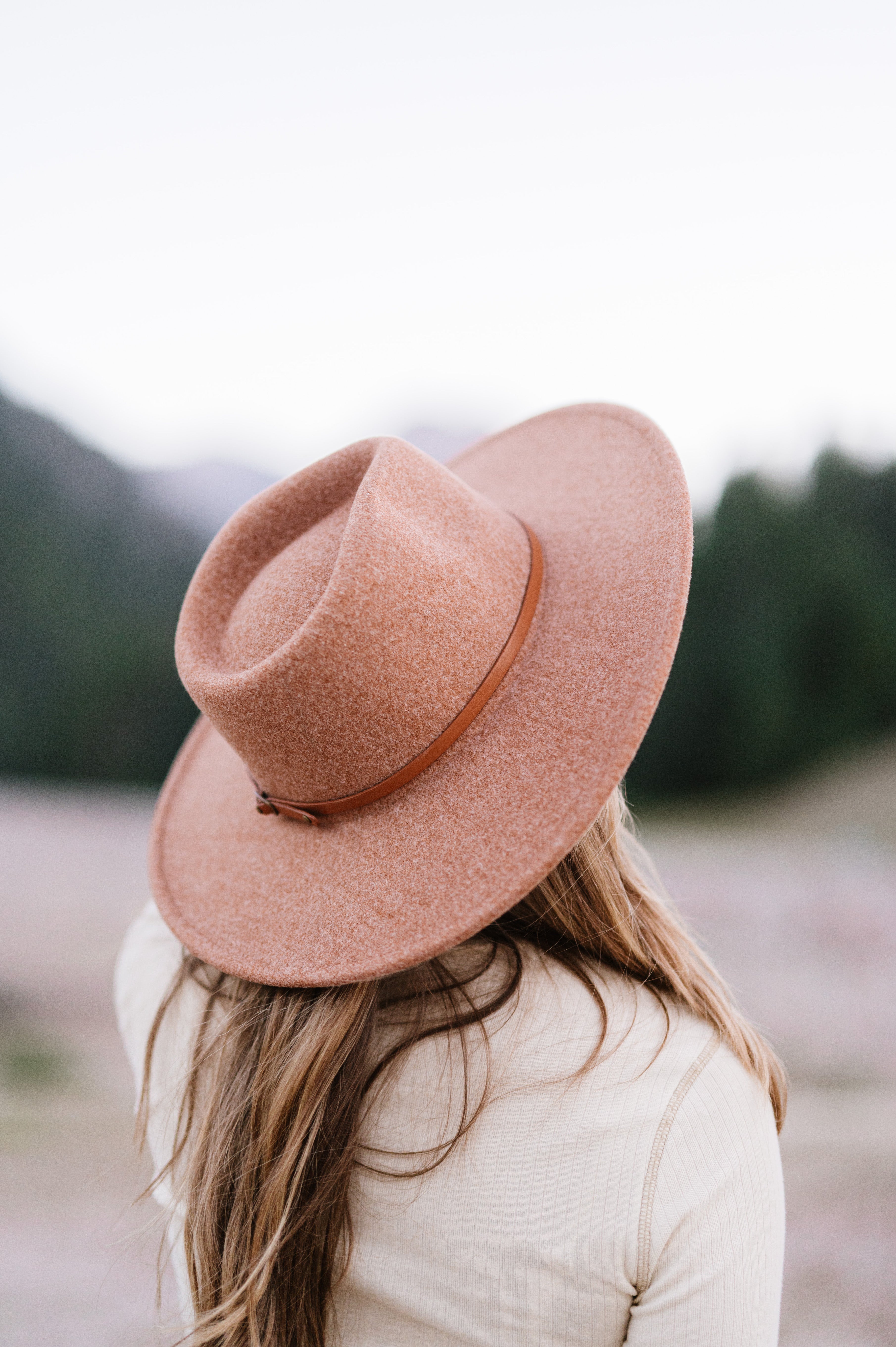 Wool Blend Wide Brim Hat w/ Belt - Camel